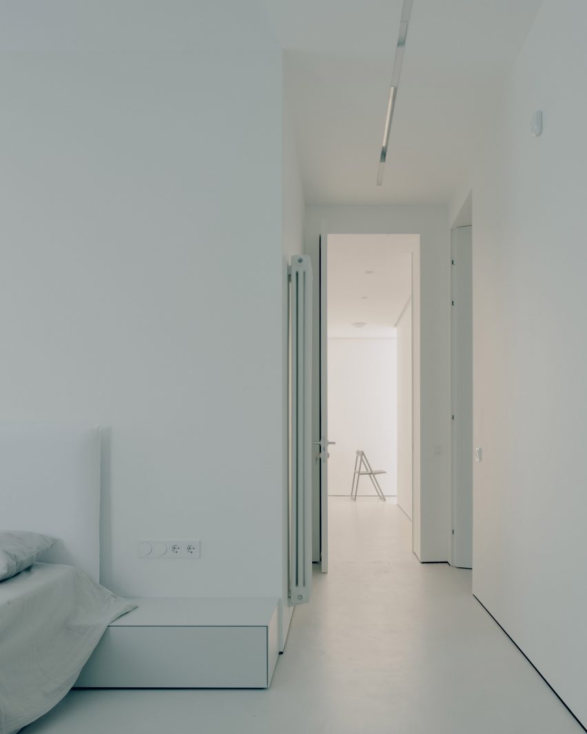 House of Iron Doors by TIMM Architecture