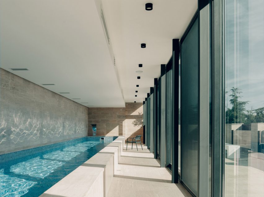 House of Iron Doors by TIMM Architecture