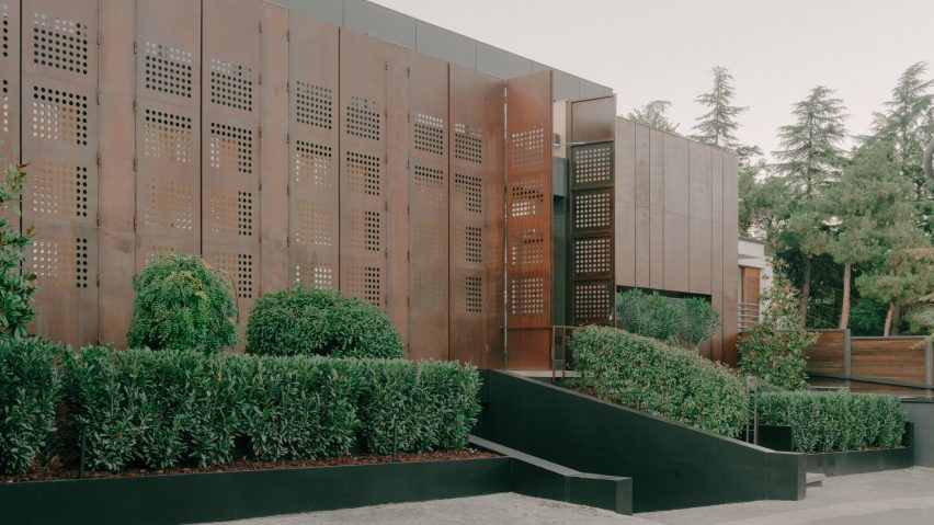 House of Iron Doors