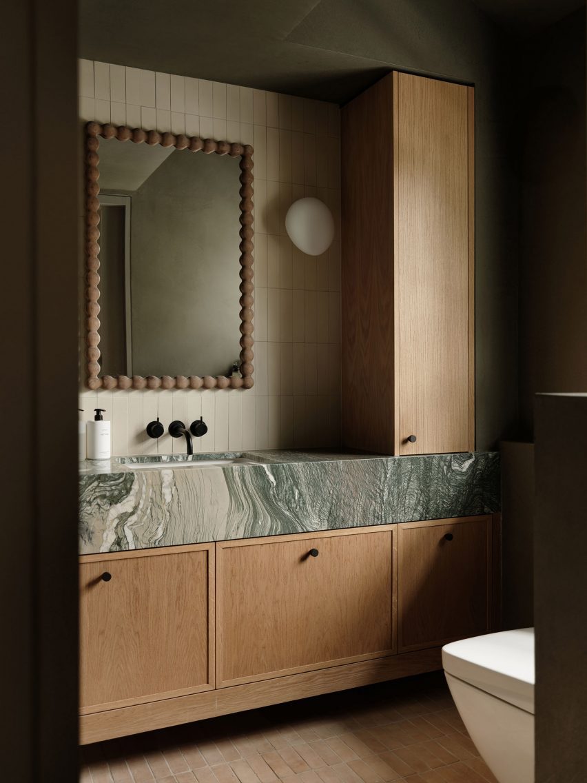 Islington House by Architecture for London and Hamish Vincent Design