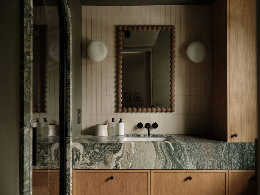 Islington House by Architecture for London and Hamish Vincent Design
