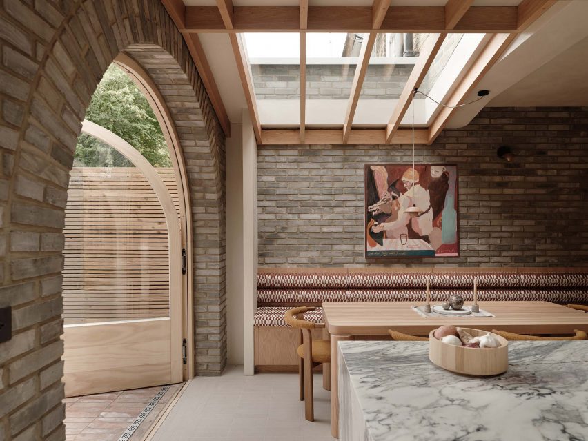 Islington House by Architecture for London and Hamish Vincent Design