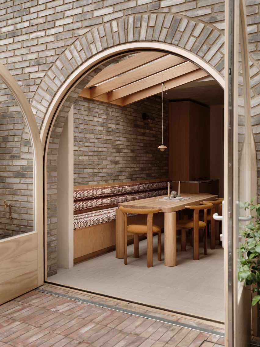 Islington House by Architecture for London and Hamish Vincent Design