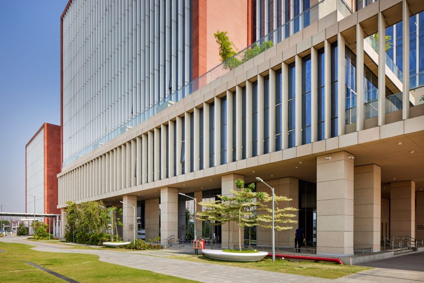 ITC Green Centre by Morphogenesis