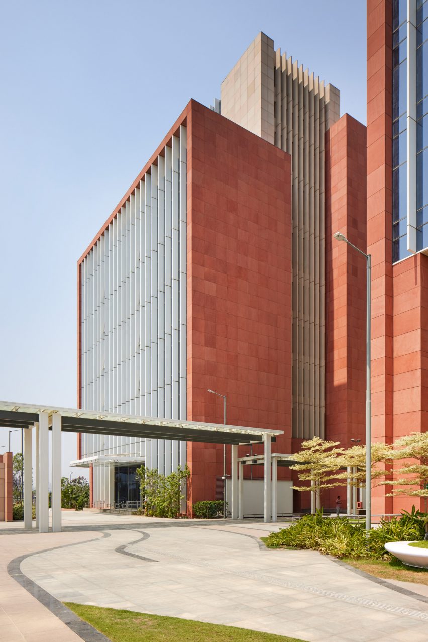 ITC Green Centre by Morphogenesis