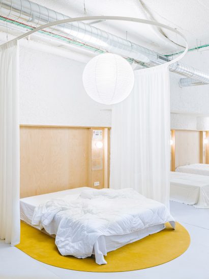 Bright-yellow carpeted island