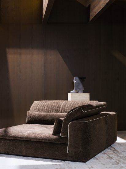 Julian modular sofa system by Molteni&C
