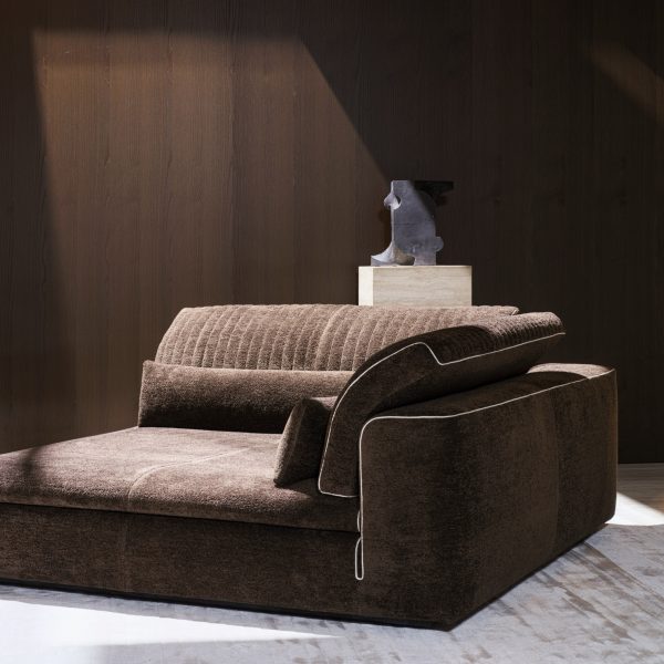 Julian modular sofa system by Molteni&C