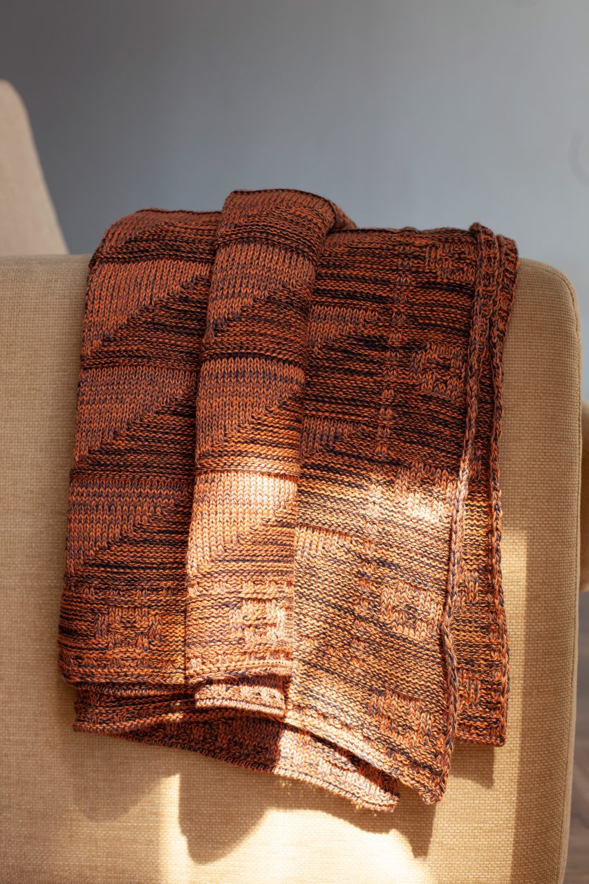 Khayal throw by Valeriya Amirova for Edere Editions