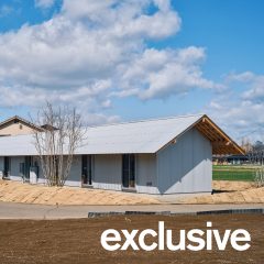 Kraft Architects clads minimalist Japanese home with corrugated steel
