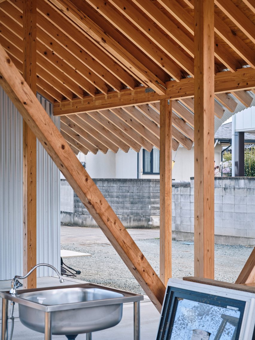 An Unfinished House by Kraft Architects