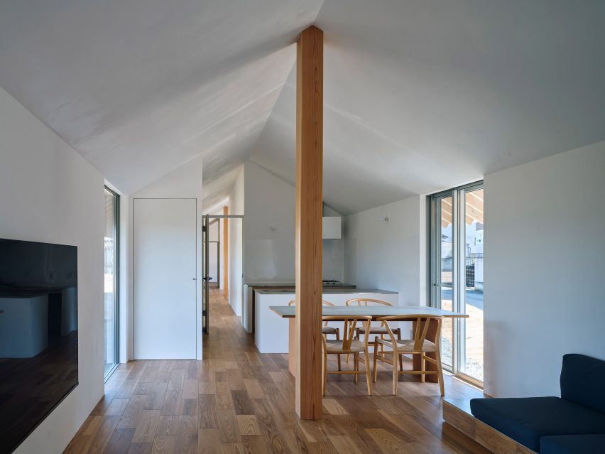 An Unfinished House by Kraft Architects