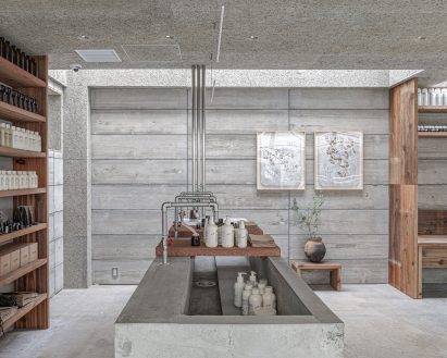 Le Labo by Schemata Architects