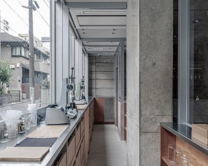 In-store laboratory