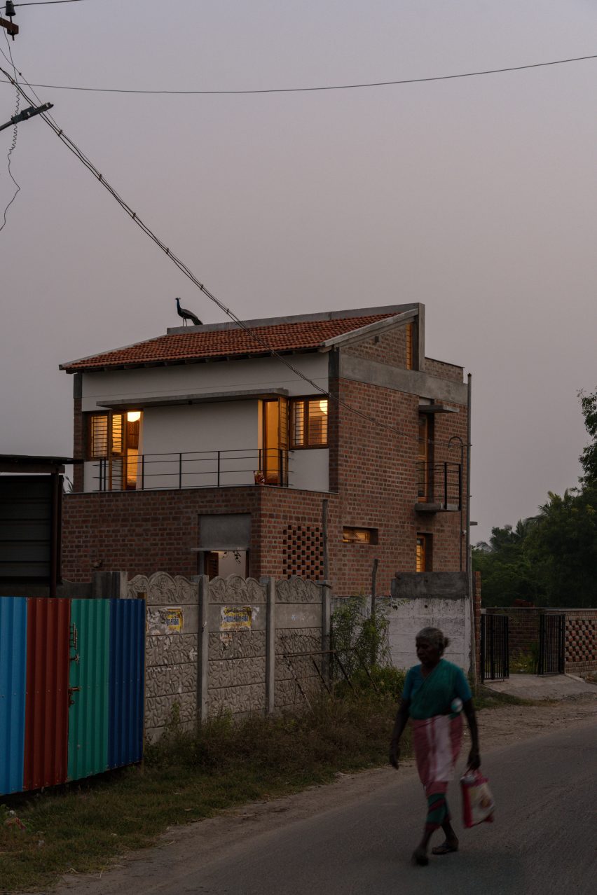 The Threshold House by Madras Spaces