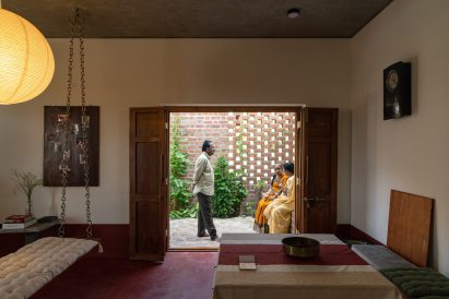 Living space interior at farmhouse by Madras Spaces
