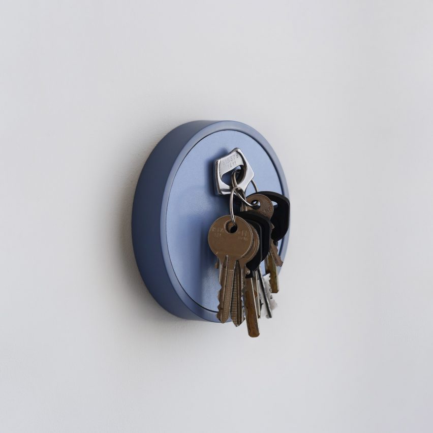 Magnetic catch-alls by Dodomoom