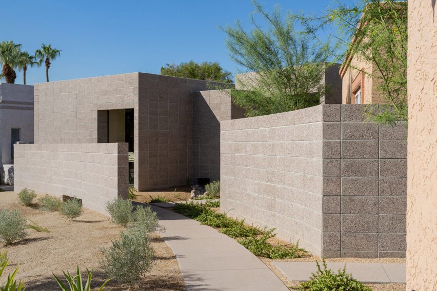 Moon Valley Residence