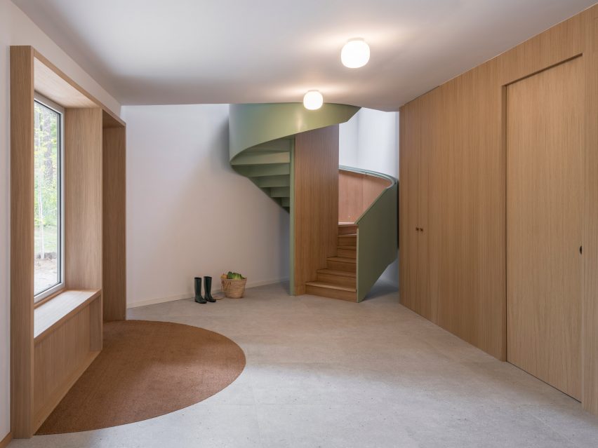 Camp Alliances by Ozaeta-Fidalgo Architects and Ignacio Galán