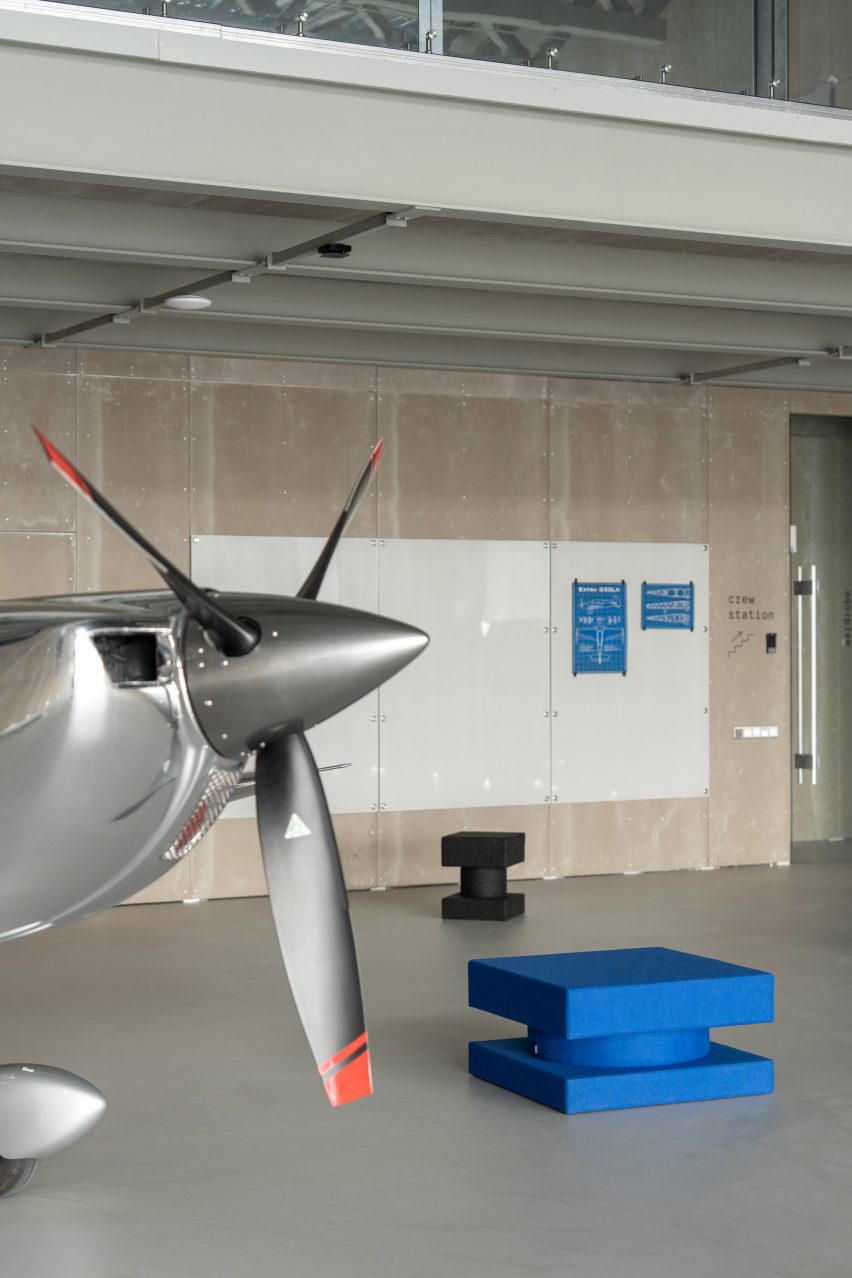 Aerotim aircraft hangar Pluskouple