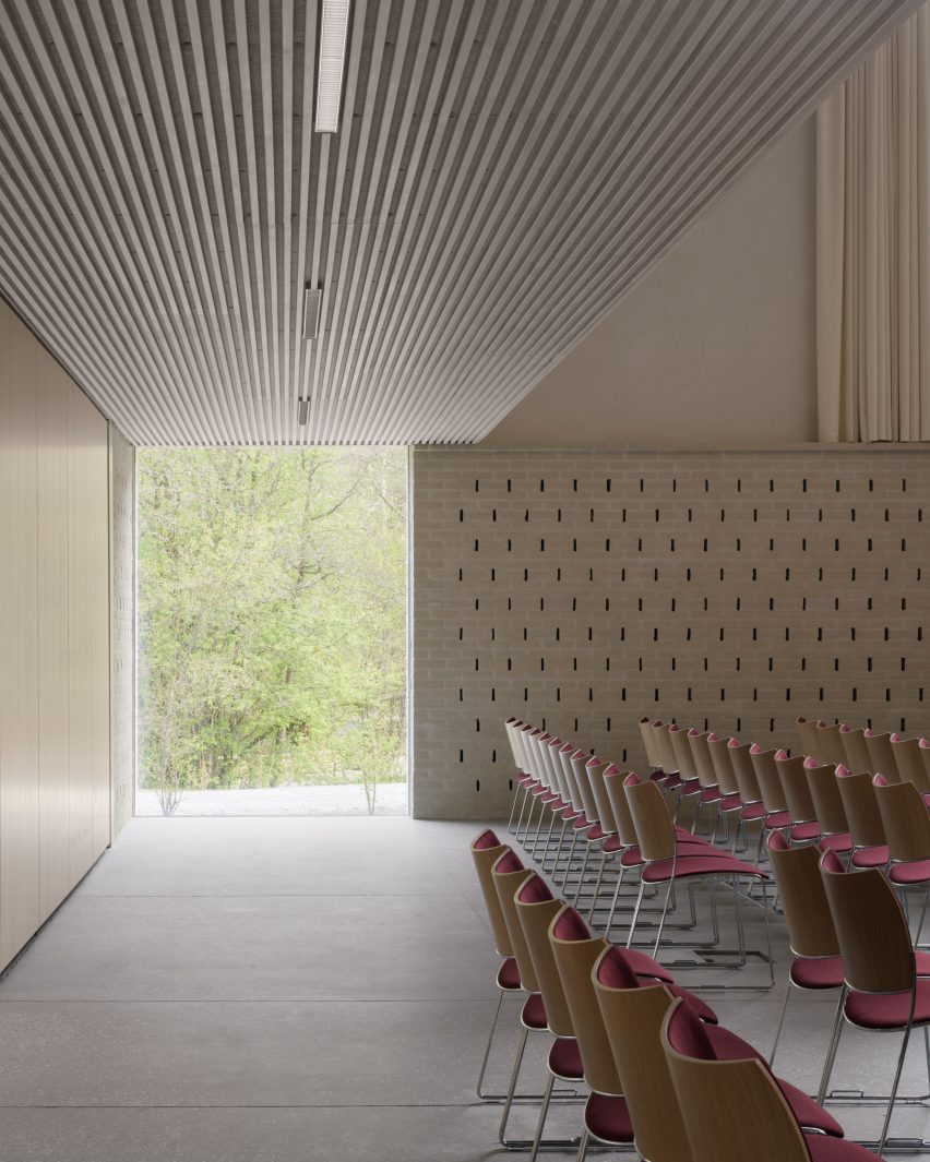 Sædalen Kirke church by Koht Arkitekter