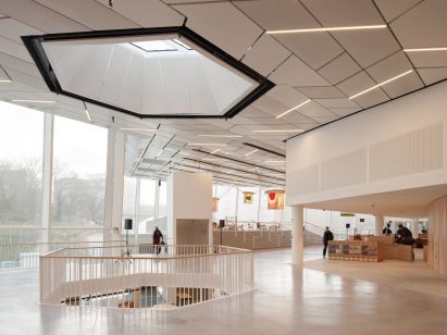 Inteiror view of the Théâtre Nanterre-Amandiers by Snøhetta