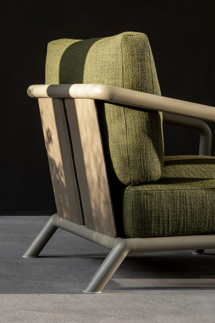Soleva outdoor furniture by Vincent Van Duysen for Molteni&C