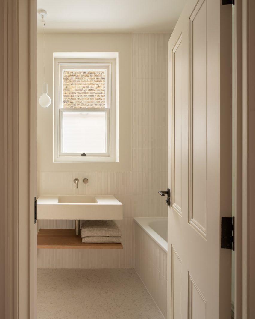 Stone Brick House by Proctor & Shaw