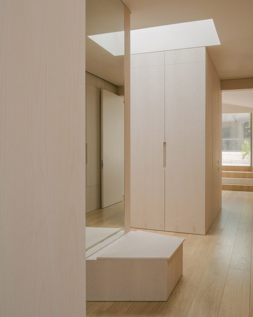 Mozart House by Studio DERA
