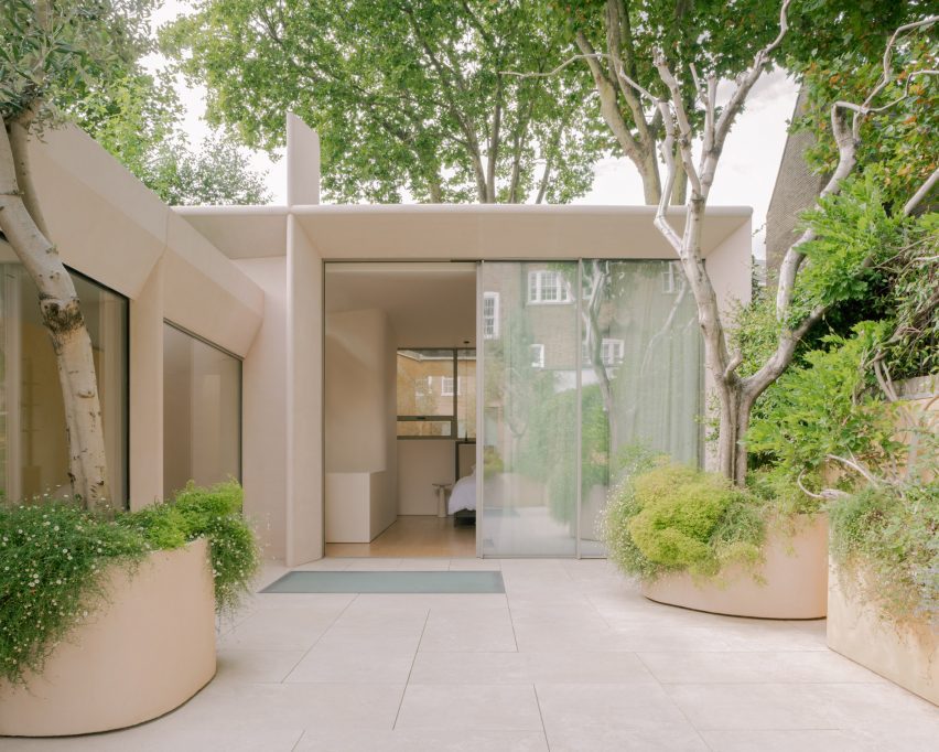 Mozart House by Studio DERA