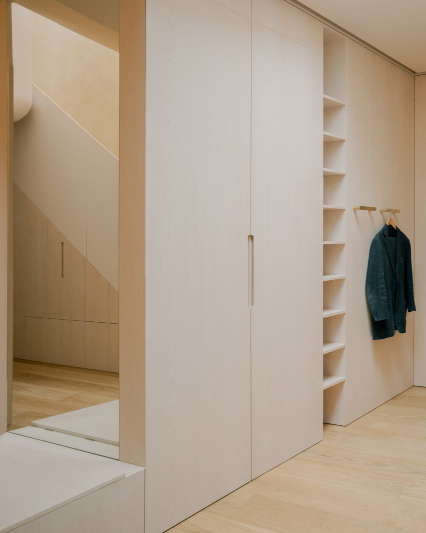Mozart House by Studio DERA