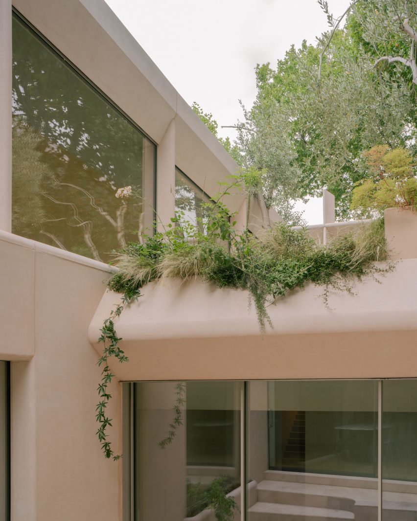 Mozart House by Studio DERA
