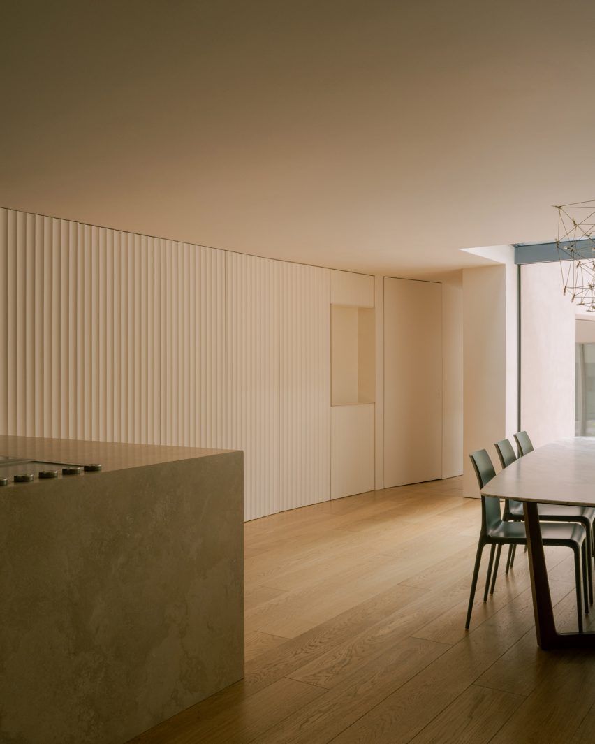 Mozart House by Studio DERA