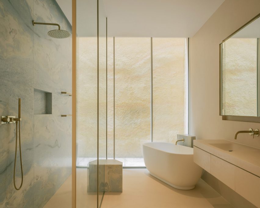Mozart House by Studio DERA
