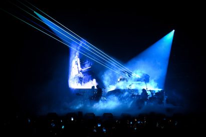 Laser-shooting piano by Stufish