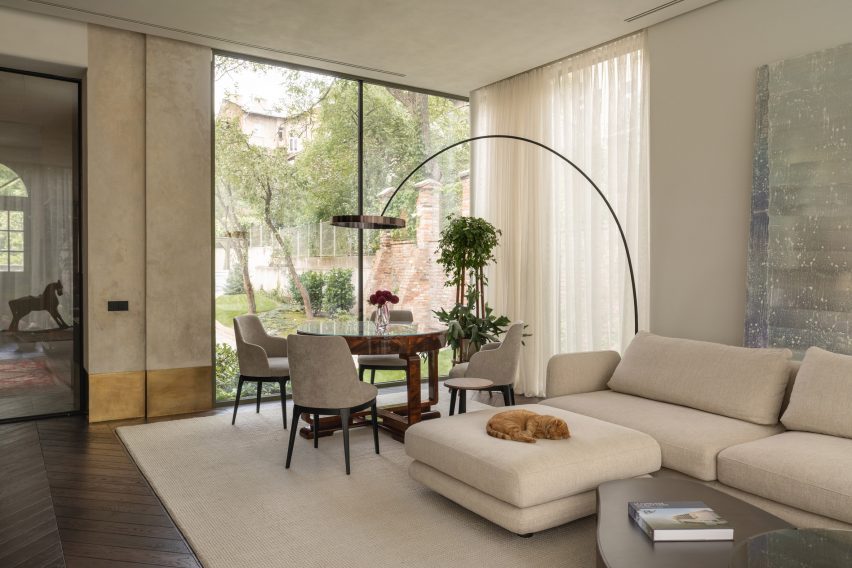 Villa Quince by Replus Bureau
