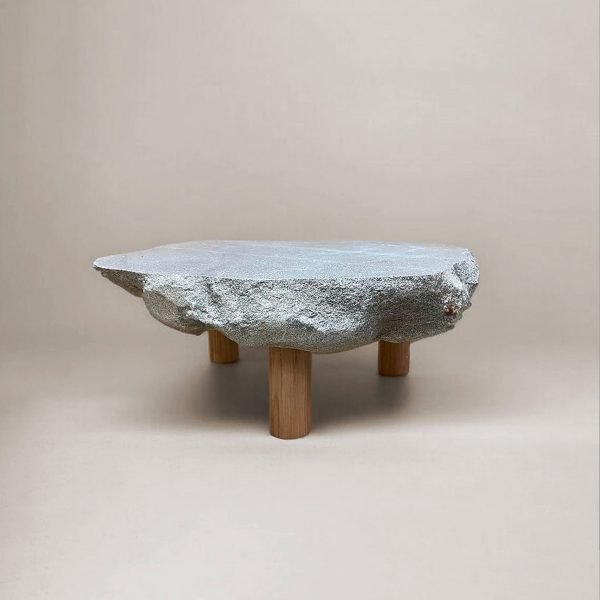 Brutaliste coffee table by Franck Genser