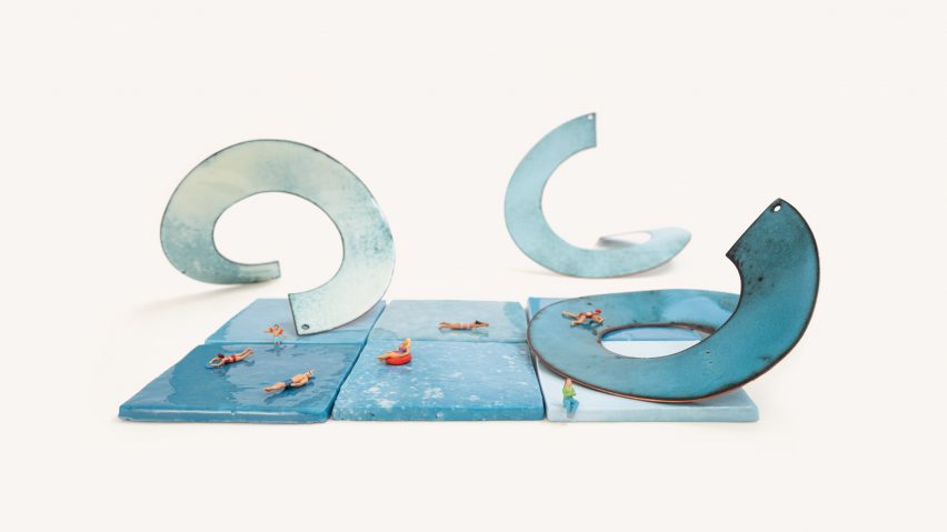 Model of people swimming over ceramic tiles