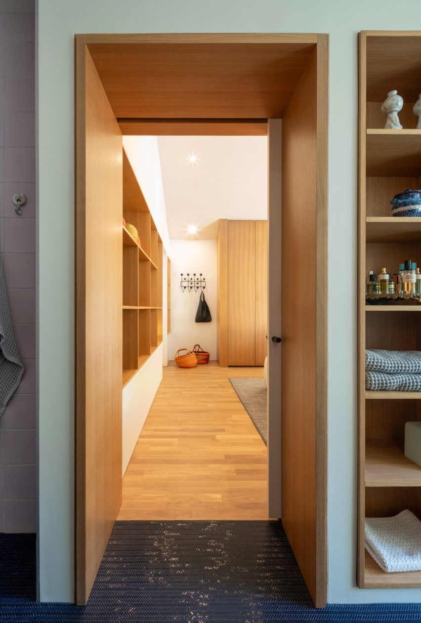 Adkins Treehouse in Phoenix by Benjamin Hall Design