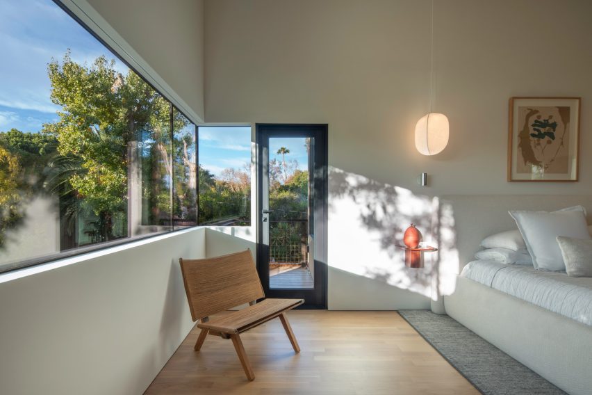 Adkins Treehouse in Phoenix by Benjamin Hall Design