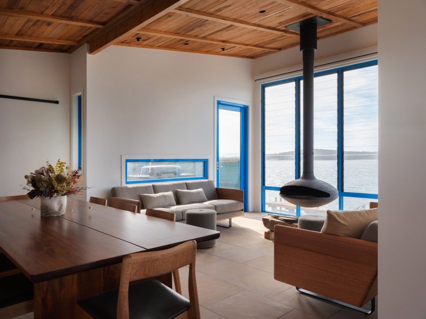 Picnic Island Cabin by Align Architecture & Interiors