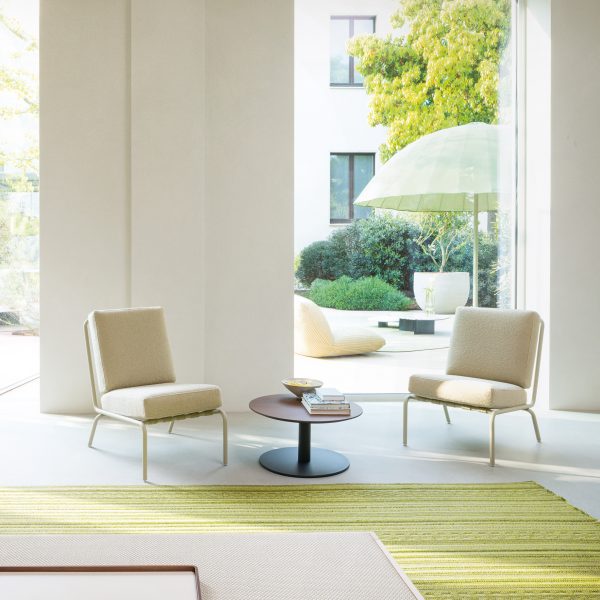 Azul lounge chair by Lina Bo Bardi via Paola Lenti