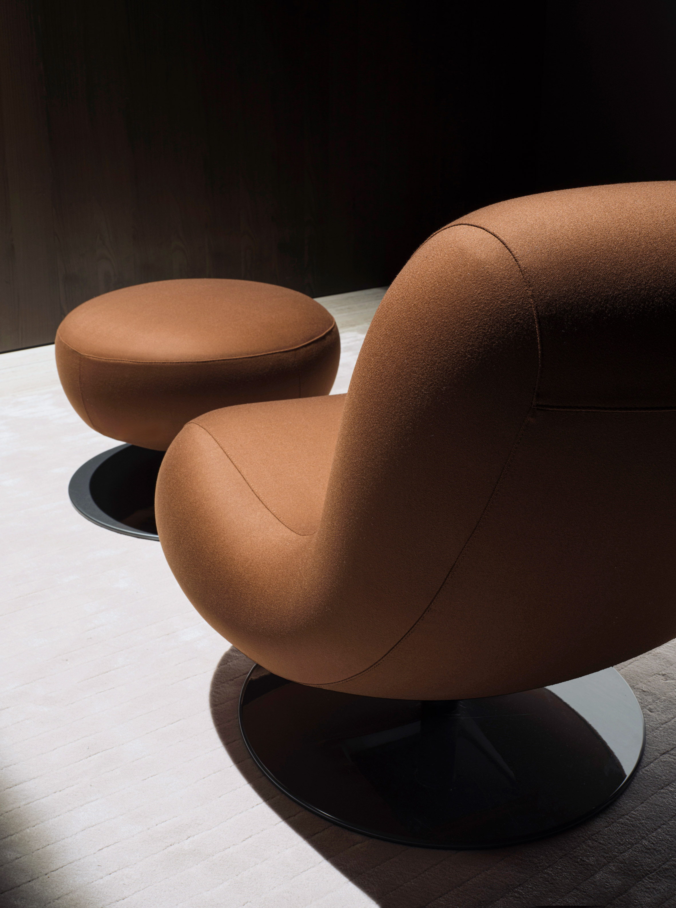 Bosco armchair by Naoto Fukasawa for Molteni&C