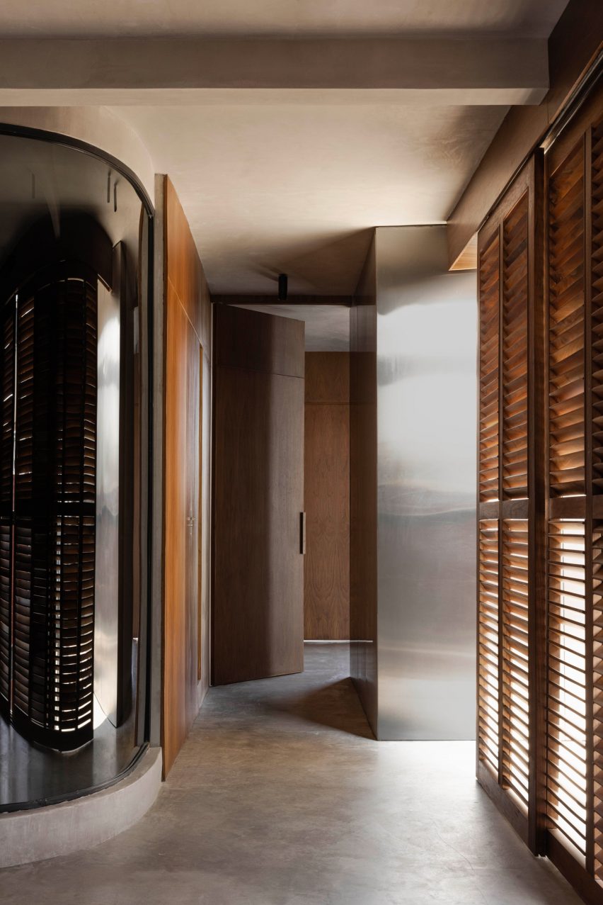 Brutalist penthouse by Barde vanVoltt