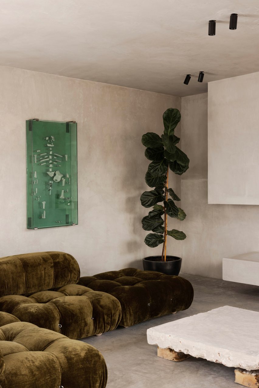 Brutalist penthouse by Barde vanVoltt