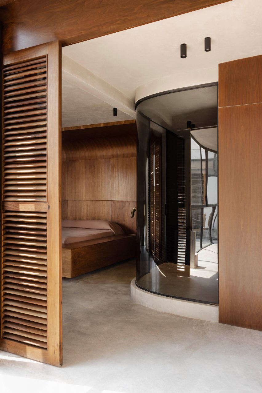 Brutalist penthouse by Barde vanVoltt