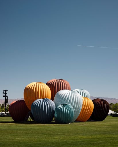 ballooon installation coachella