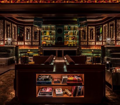 Listening bar