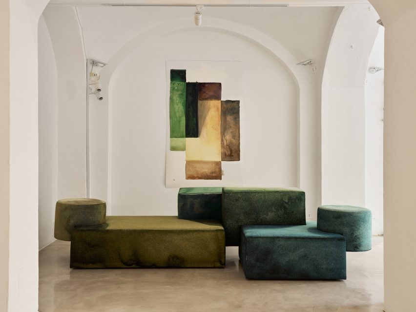 Geometriæ by Front for Moroso, on show in Colombo's Gallery