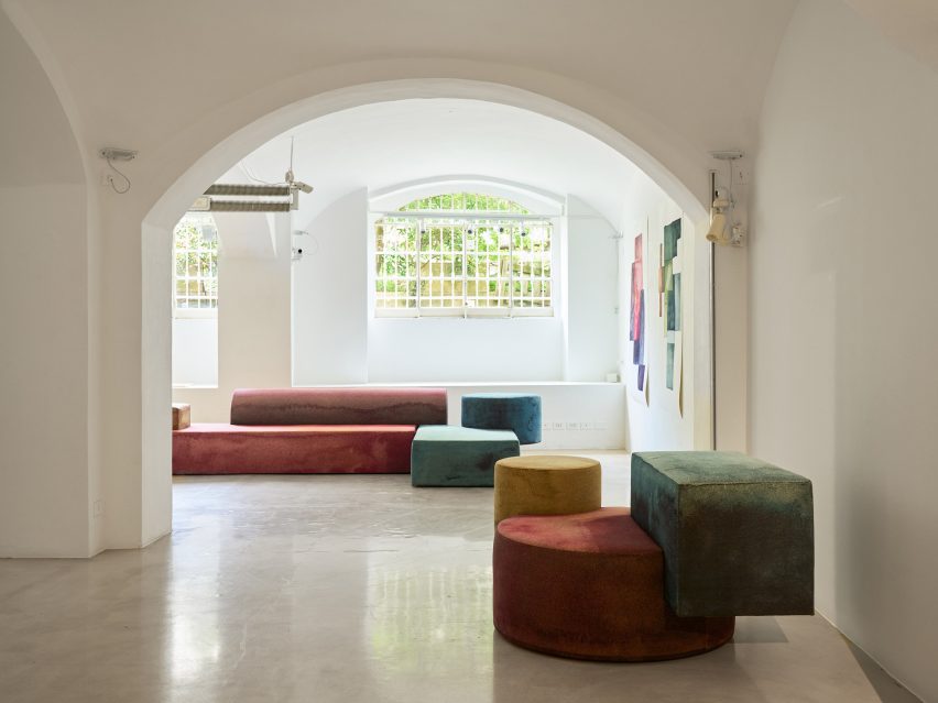 Geometriæ by Front for Moroso, on show in Colombo's Gallery